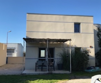 Location Maison 4 pièces Jonquières (84150) - ZONE INDUSTRIELLE