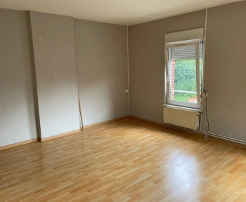 Location Maison 4 pièces Vieux-Reng (59600)