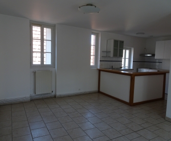 Location Appartement 3 pièces Romorantin-Lanthenay (41200) - centre ville