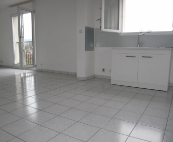 Location Appartement 4 pièces Neufchâteau (88300) - F4 NEUFCHATEAU