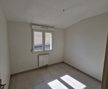 Location Appartement récent 4 pièces Terville (57180)