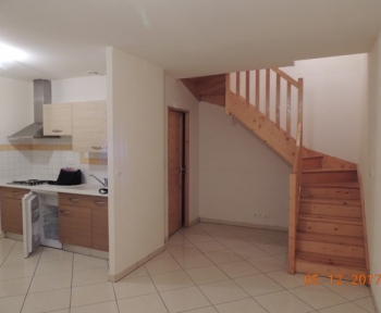 Location Appartement 3 pièces Nogaro (32110) - centre ville