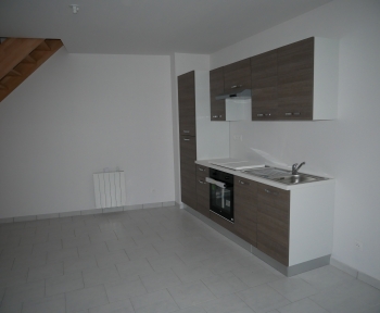 Location Appartement rénové 2 pièces Cérans-Foulletourte (72330)