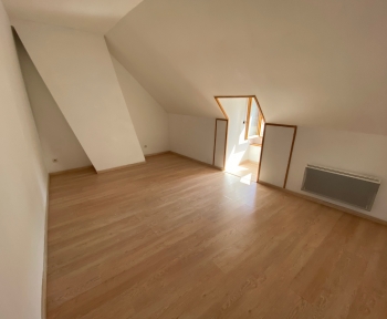 Location Maison 3 pièces La Suze-sur-Sarthe (72210)