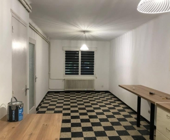 Location Maison 8 pièces Jonquières (84150) - JONQUIERES