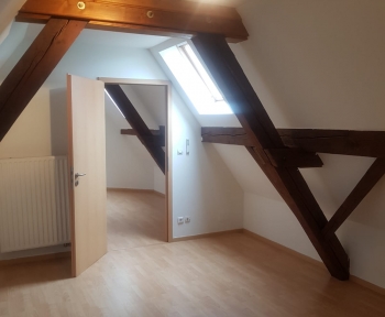 Location Appartement 4 pièces Lauterbourg (67630) - rue de l'église