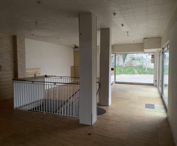 Location Boutique 5 pièces Creil (60100) - QUARTIER SAINT MEDARD