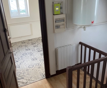 Location Appartement 2 pièces Saint-Quentin (02100) - CENTRE VILLE