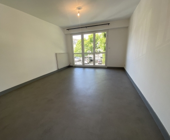 Location Appartement 2 pièces Cholet (49300) - Centre ville