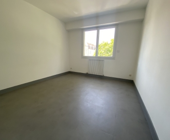 Location Appartement 2 pièces Cholet (49300) - Centre ville